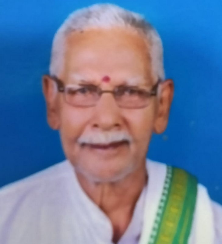 ದಯಾನಂದ ಬಳೆಗಾರ ನಾಗೂರು ಇವರಿಗೆ ನಿಟ್ಟೂರು ಭೋಜಪ್ಪ ಸುವರ್ಣ ಸ್ಮಾರಕ ಪ್ರಶಸ್ತಿ ದಯಾನಂದ ಬಳೆಗಾರ ನಾಗೂರು ಇವರಿಗೆ ನಿಟ್ಟೂರು ಭೋಜಪ್ಪ ಸುವರ್ಣ ಸ್ಮಾರಕ ಪ್ರಶಸ್ತಿ